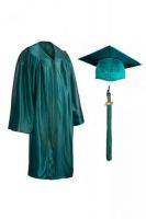 Детская мантия и шапочка конфедератка выпускника с кисточкой изумрудно-зелёная, блестящая, детская 98-116 рост.